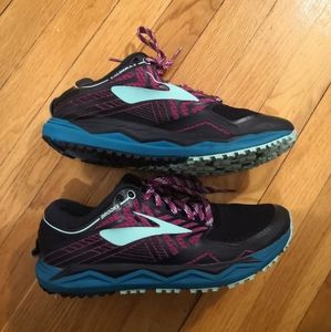 Brooks: Caldera 2